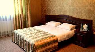 Гостиница Villa Stefana Краснодар Двухместный номер «Комфорт» с 1 кроватью или 2 отдельными кроватями-1
